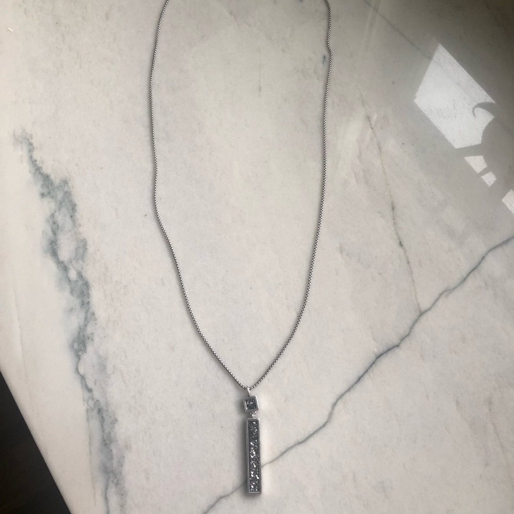 Long Brighton necklace w/black & silver pendant